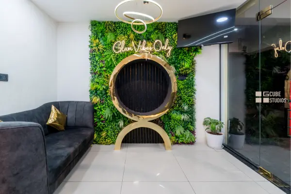 the glam luxe salon interiors by g cube studios