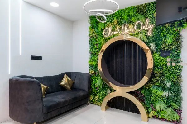 the glam luxe salon interiors by g cube studios